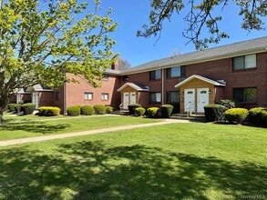 Building Photo - 64 Hiddink St