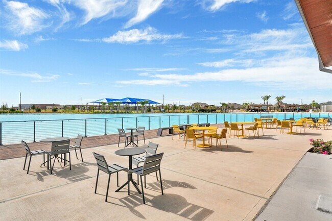 Building Photo - 153 Aurora Spgs Dr