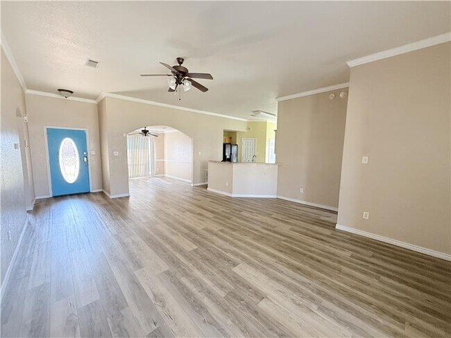 Foto del edificio - 2409 Gail Dr