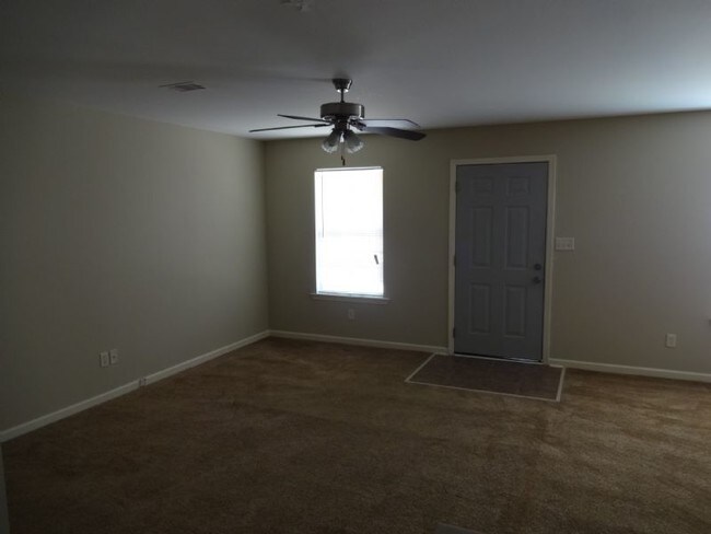 Building Photo - 10800 Frenchmen Loop