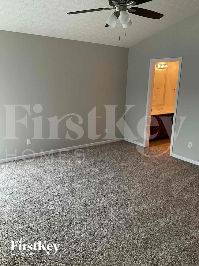 Building Photo - 5525 Goose Falls Dr