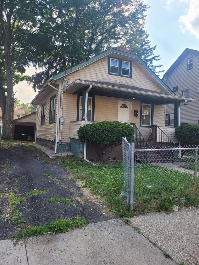 Foto principal - 24 Valley St, Newark, NJ 07106