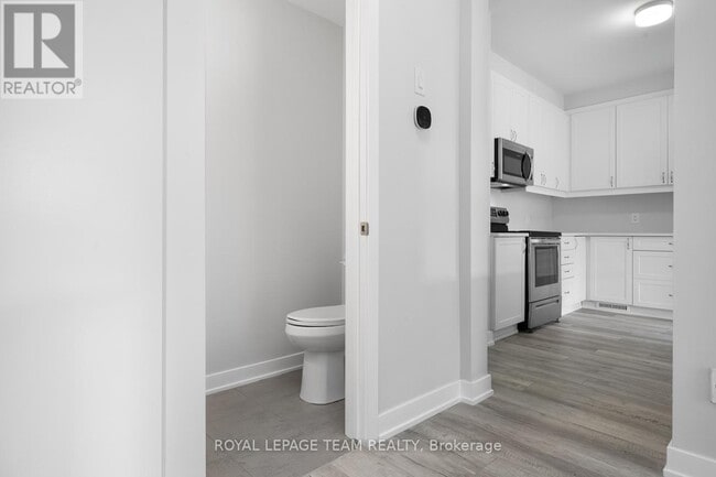Building Photo - 142 Anthracite Private