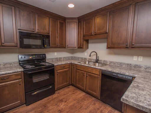 Foto del edificio - 3 bedrooms 2 baths! Convenience to Athens ...
