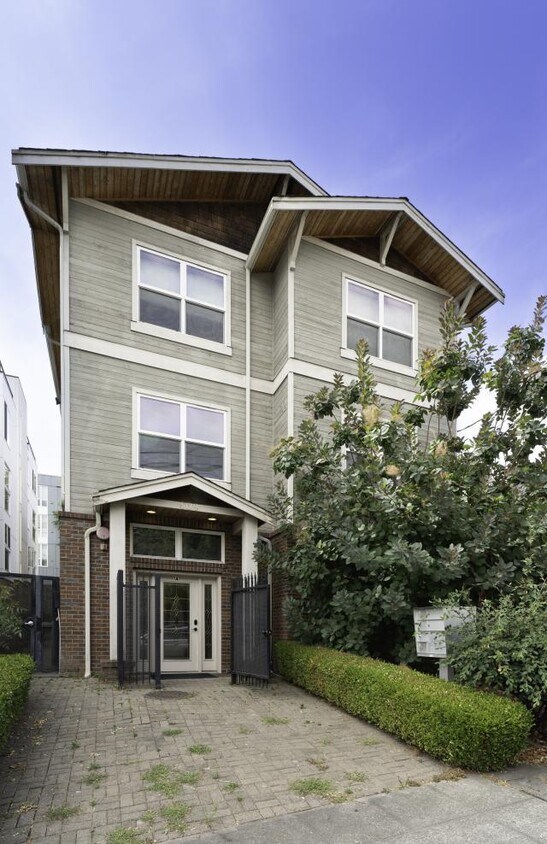 Primary Photo - 0 bedroom in Seattle WA 98109