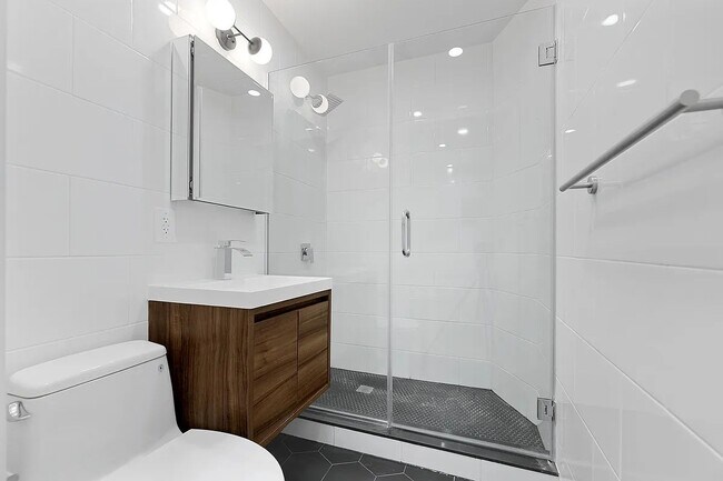 Foto del edificio - 210 East 31st Street