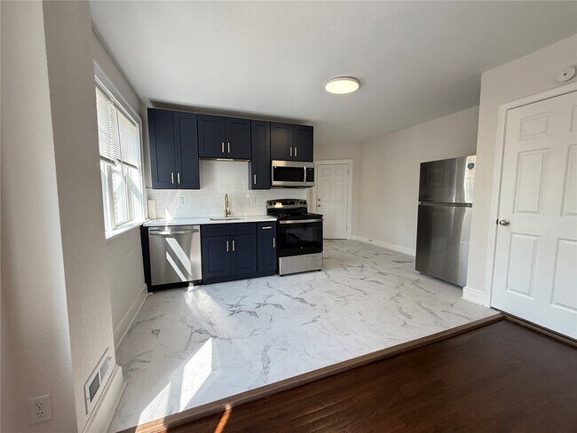 Foto del edificio - 5345 Quincy St