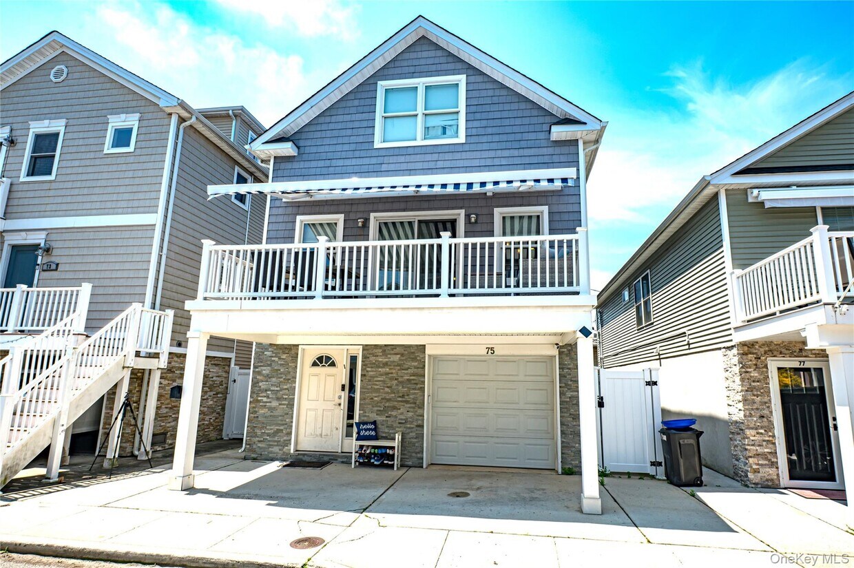 Foto principal - 75 New Hampshire St