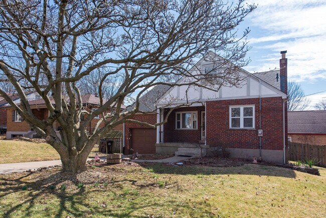 Foto del edificio - WHITE OAK - Cozy 3 bed 1.5 bath home w garage