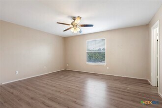 Building Photo - 108 Colt Loop