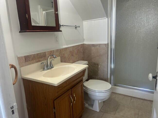 Foto del edificio - 883 Montauk Ave
