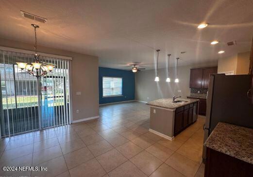 Foto del edificio - 3115 Chestnut Ridge Way