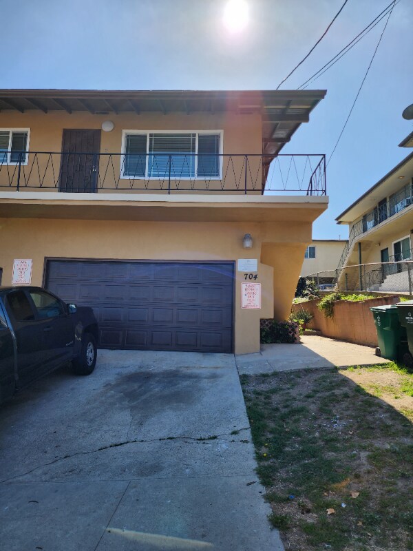 Building Photo - 704 Cory Dr