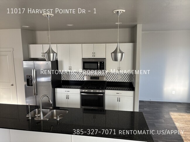 Foto del edificio - 11017 Harvest Pointe Dr
