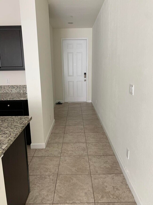Foto del edificio - 9527 SW Merlin Ct