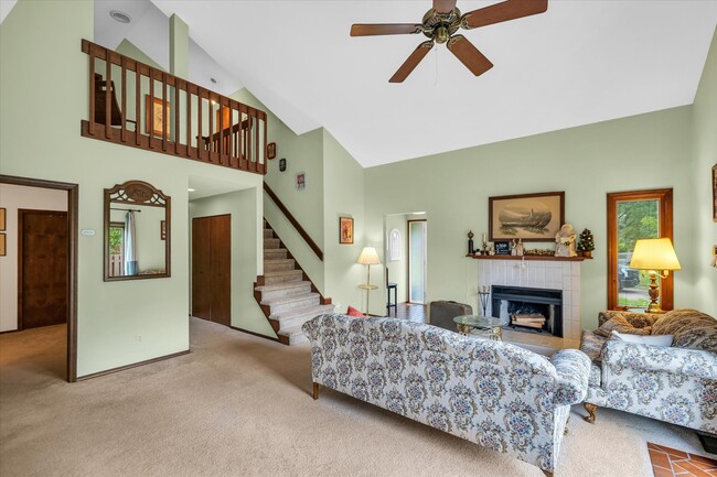 Foto del edificio - 1 Lyndhurst Village Ct