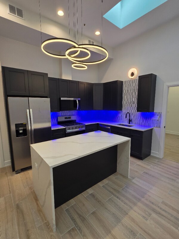 Foto del edificio - 2909 N Milwaukee Ave