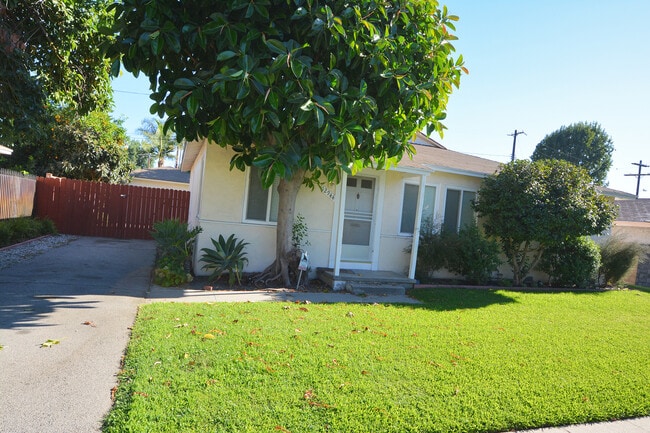 Building Photo - 12944 Haynes St