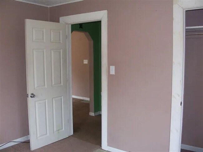 Foto del edificio - Fenced in Yard-3 Bed 1 Bath House!