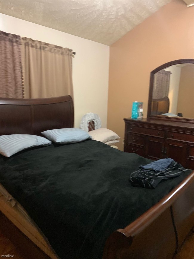 Foto del edificio - 3 br, 2 bath House - 4976 Oak Creek Dr