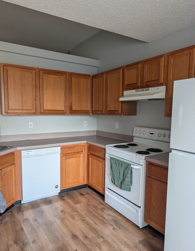 Building Photo - 11418 Courtney Waters Ln