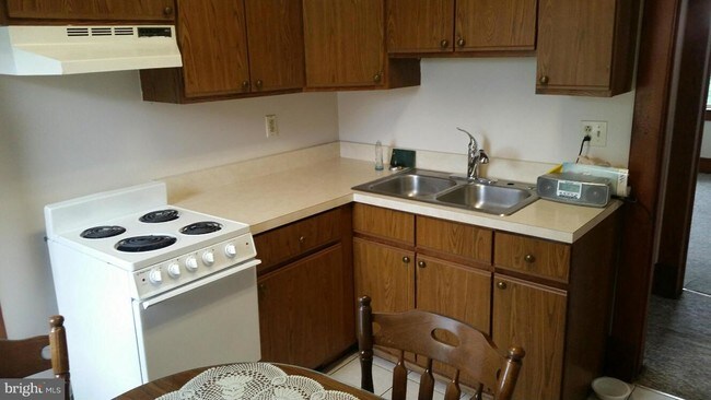 Foto del edificio - 921 S Main St