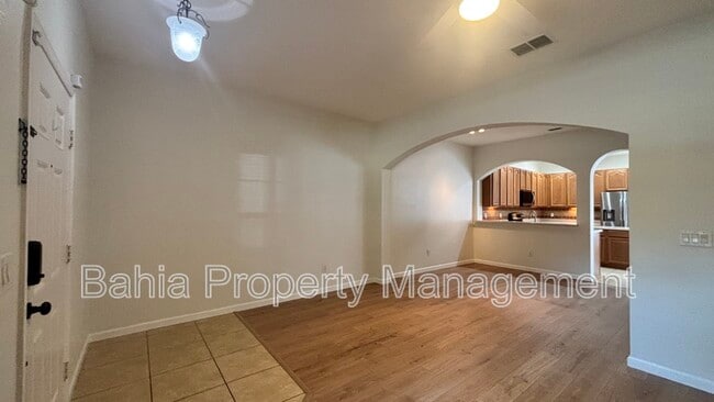 Building Photo - 11838 Deer Path Way