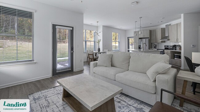 Building Photo - 2800 Milan Ct