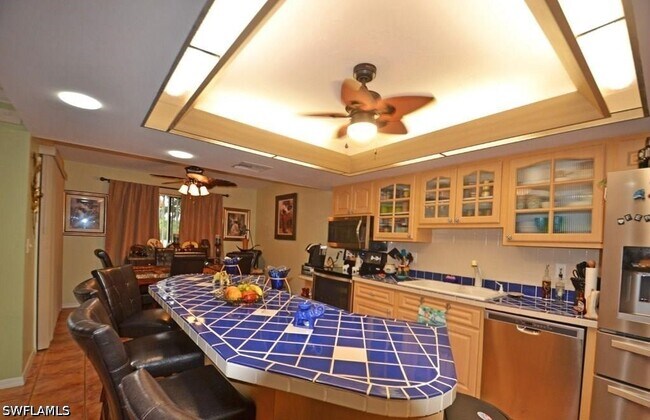 Foto del edificio - 27750 Hacienda E Blvd