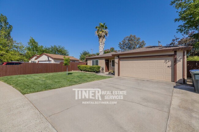 Building Photo - Well Maintained Citrus Heights Gem