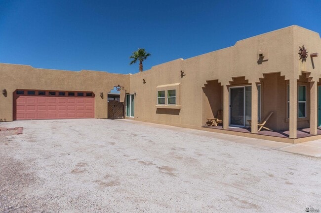 Building Photo - 28702 Canal Ave