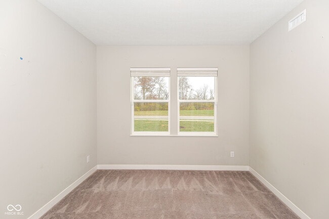 Building Photo - 5043 Maddox Ln