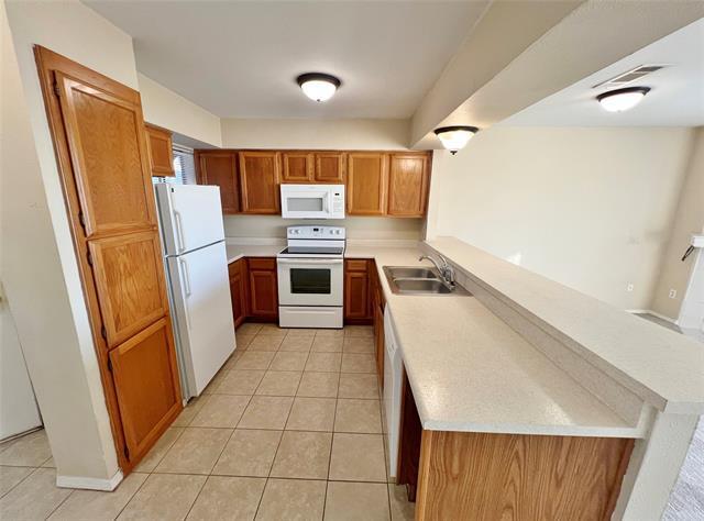 Foto del edificio - 171 Henry Chandler Dr