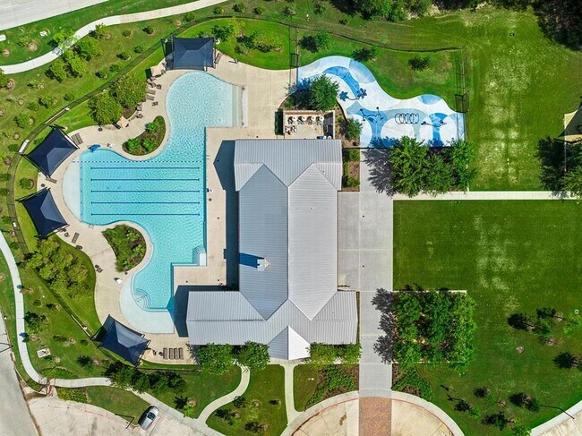 Foto del edificio - 3831 Fleetwood Falls Ln