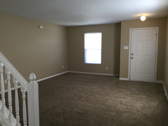 Foto del edificio - 10905 Inspiration Drive