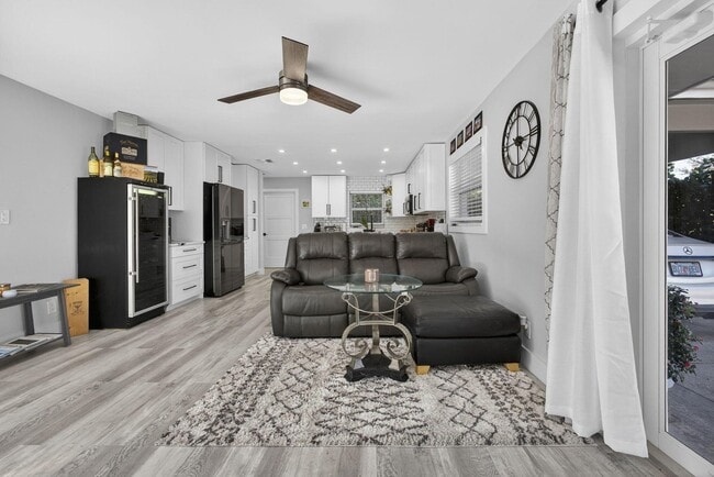 Building Photo - 2388 S Wallen Dr