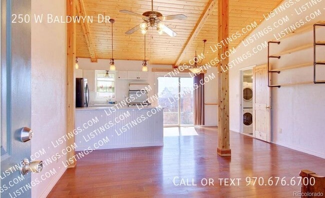 Building Photo - 250 W Baldwyn Dr