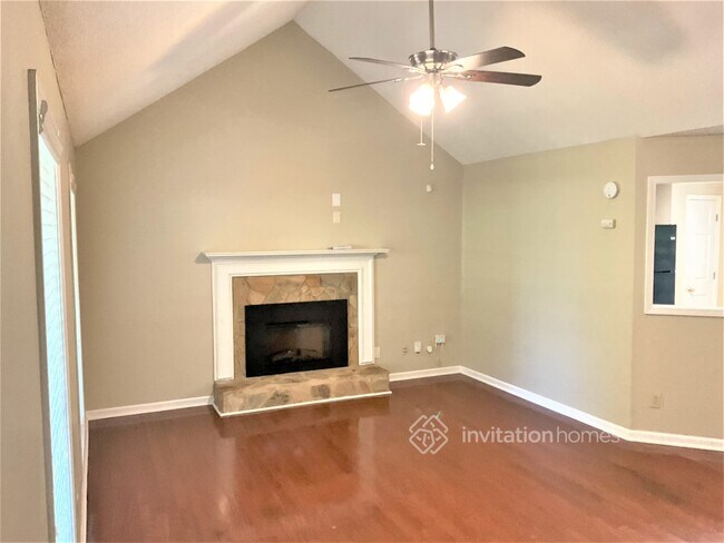 Foto del edificio - 5471 Quarters Way