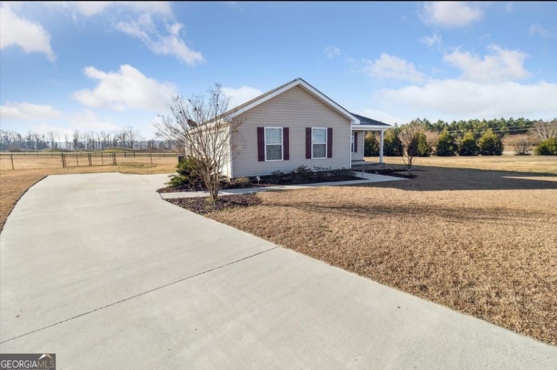 Primary Photo - 206 E Leyland Ct