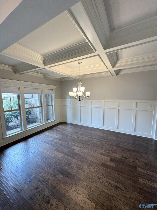 Building Photo - 4323 Flint Dr SE