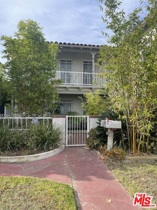 Building Photo - 4010 W Adams Blvd