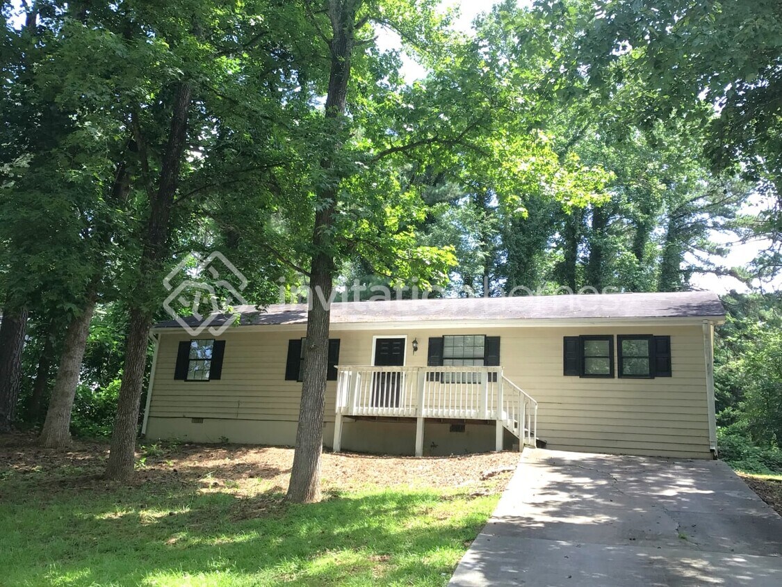 Foto principal - 812 Brighton Dr NW