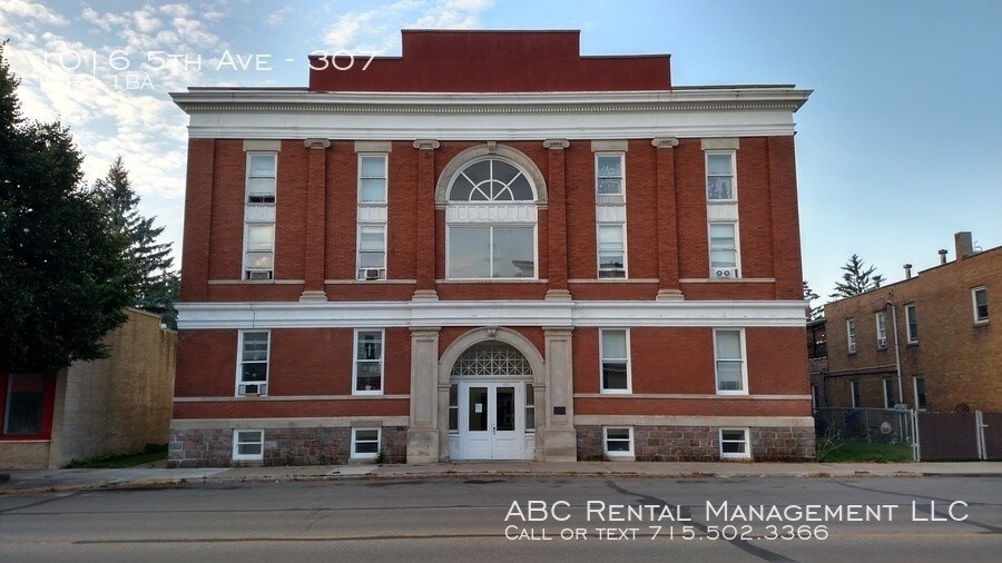 Opera House 1 Bedroom Apartment for Rent in Antigo, WI