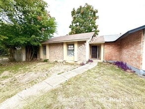 Building Photo - 7107 Oldham Dr