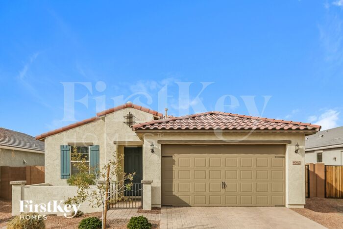 Foto principal - 4062 S 179th Dr