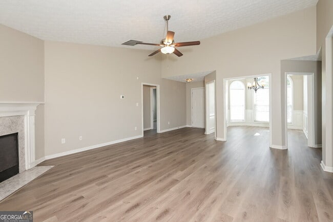 Building Photo - 3268 Tuggle Ives Dr NE