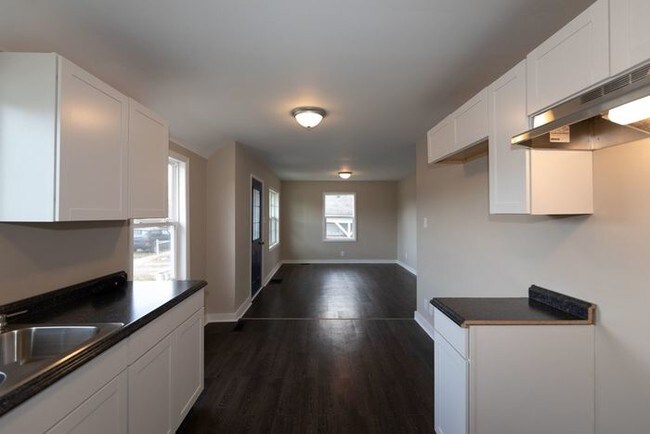 Foto del edificio - 5305 E 21st St