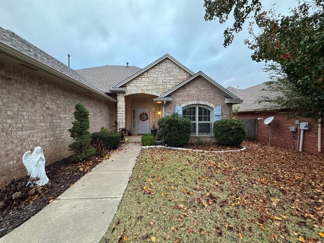 Photo - Spacious Home + North Edmond + 3 bedrooms + Study + Edmond Schools + Storm Shelter