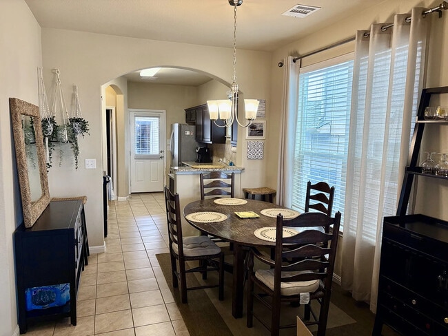 Building Photo - 116 Gates of the Arctic Ave