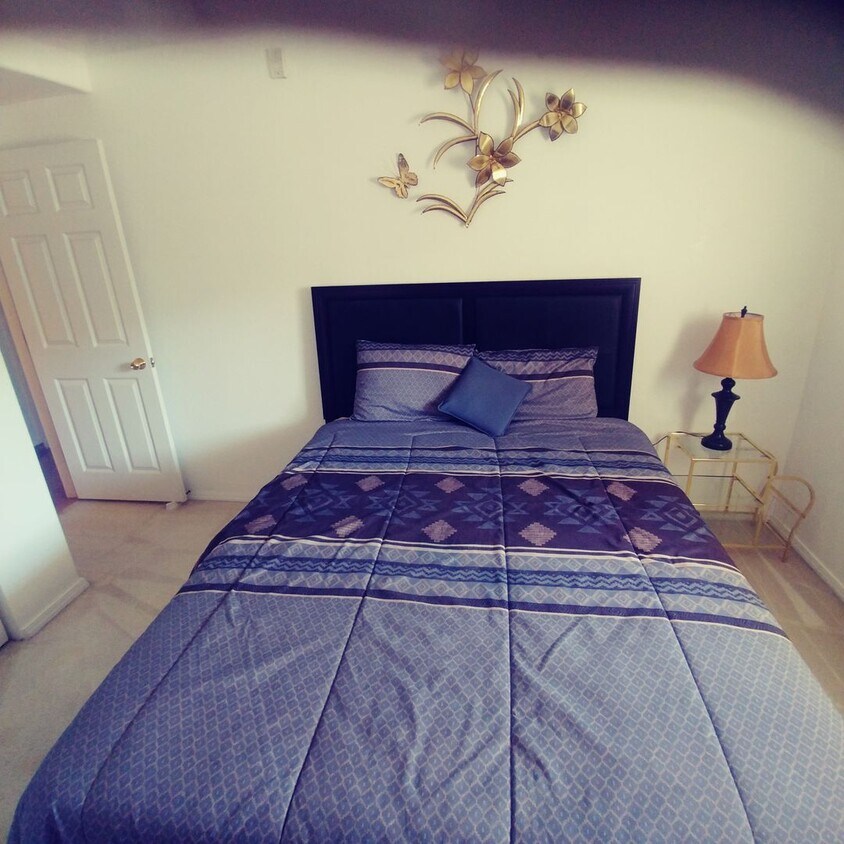 Primary Photo - BOTTOM FLOOR FURNISHED UNIT